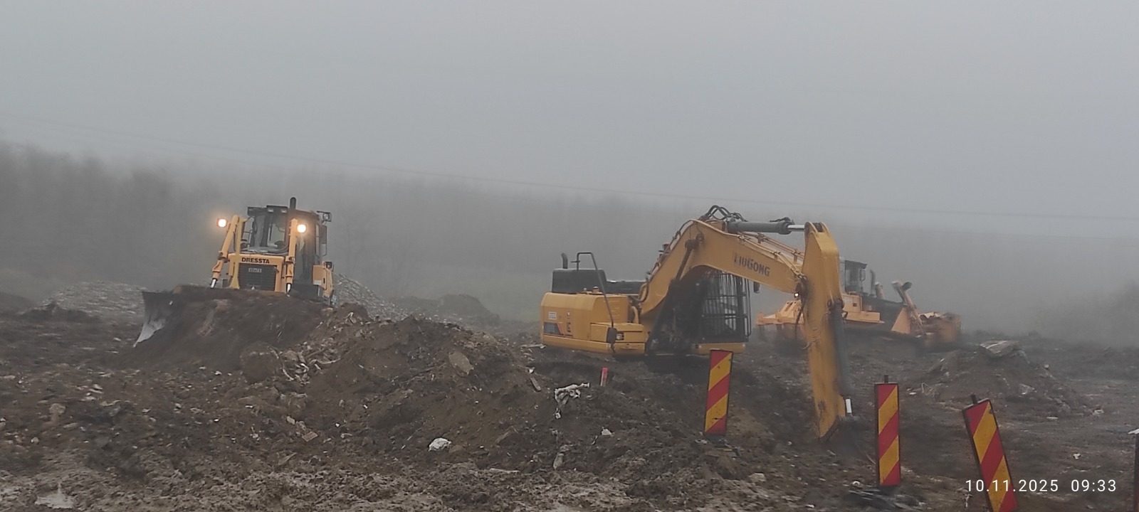 Buldozer Dressta Excavator LiuGong 925E Mutarere Pamant