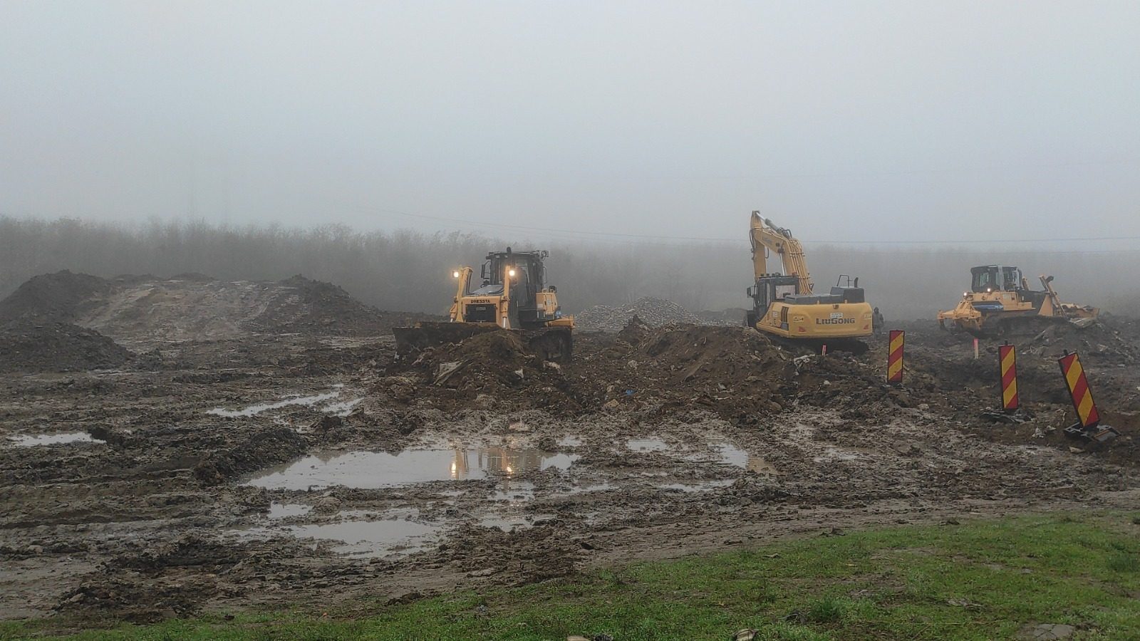 Buldozer Dressta Excavator LiuGong 925E Nivelare Platforma