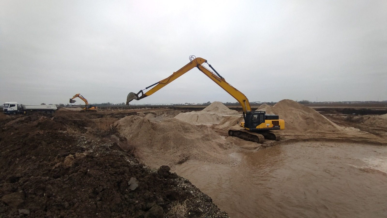 Excavatoare Liugong Lucru