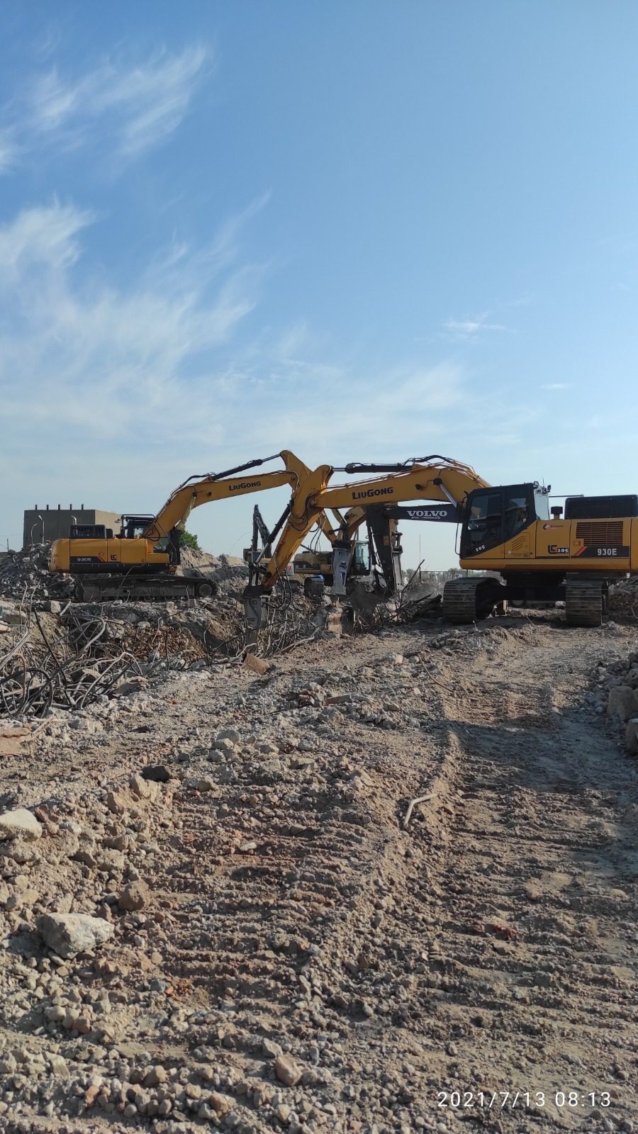 Excavatoare LIUGONG VOLVO Santier Constructii