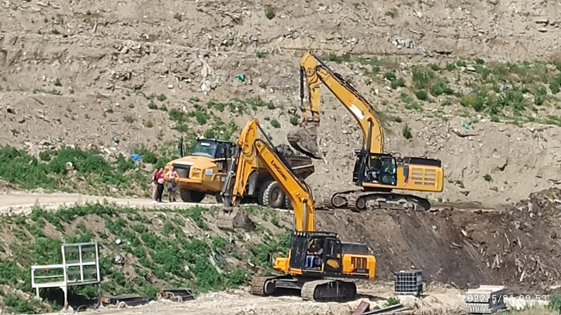 LiuGong excavator autobasculanta articulata excavatii depozit deseuri