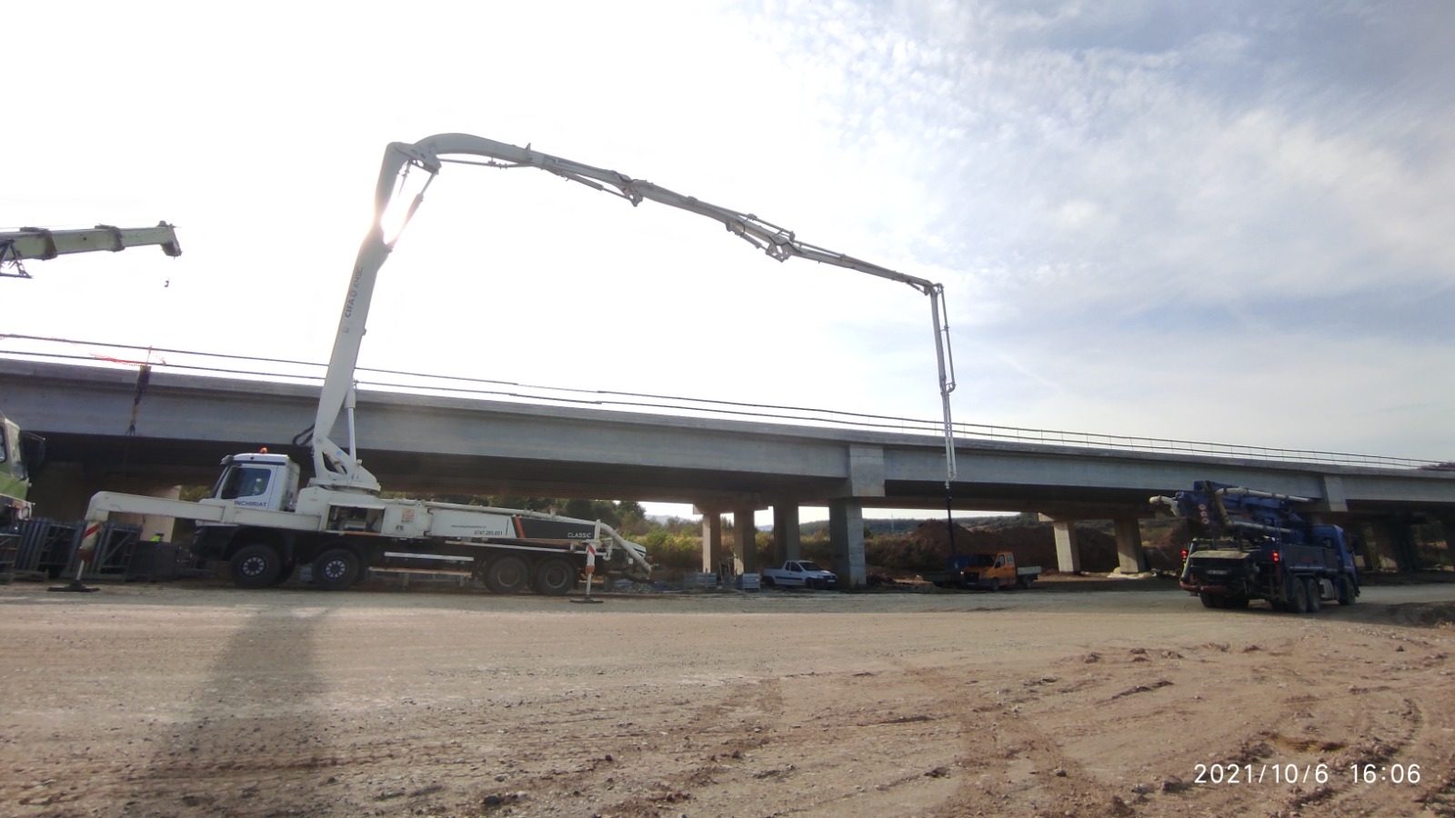 Lucrari constructie pod cu pompa de beton